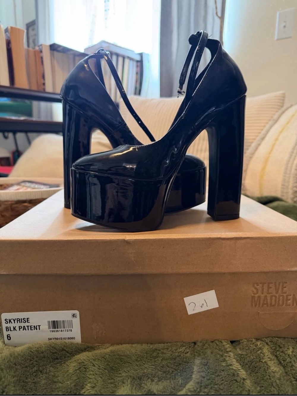 Steve Madden